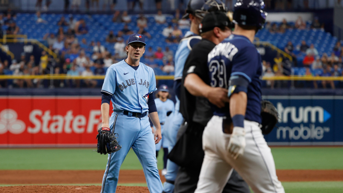 Kevin Kiermaier steals the show in Blue Jays home debut