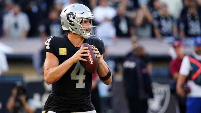 derek-carr-raiders-nfl.jpg