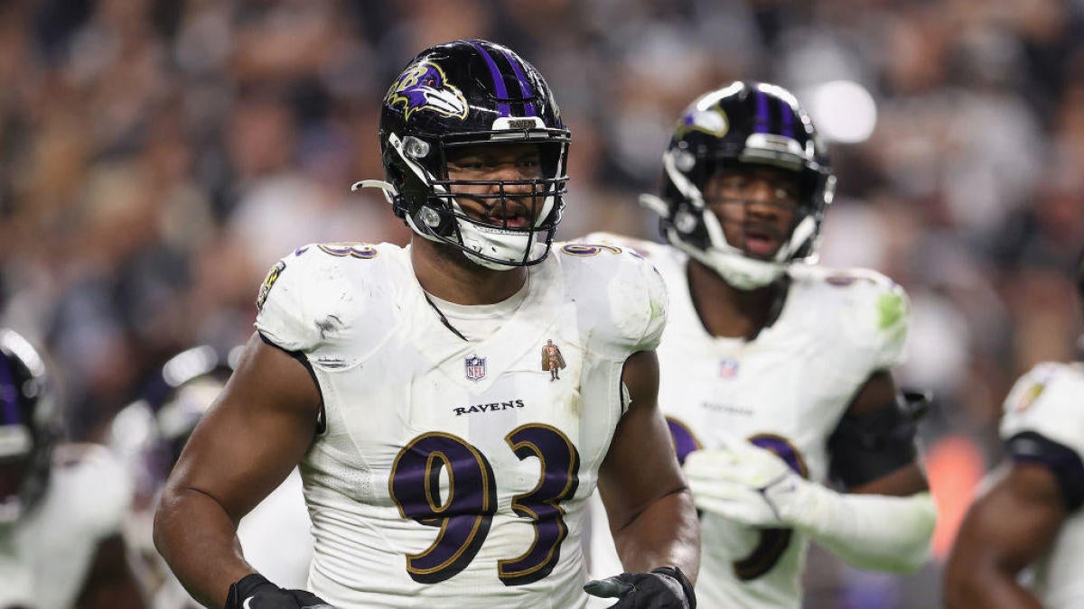 Ravens' Calais Campbell is one of a kind, National Sports