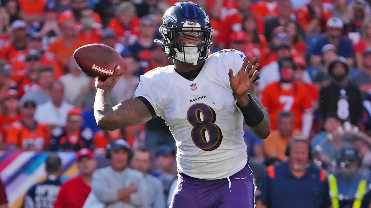 QB Lamar Jackson got hoodies for the - Baltimore Ravens