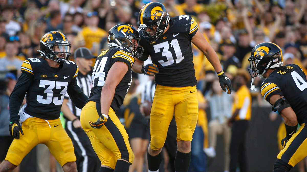 Iowa football's Jack Campbell delivers big performance at NFL Combine