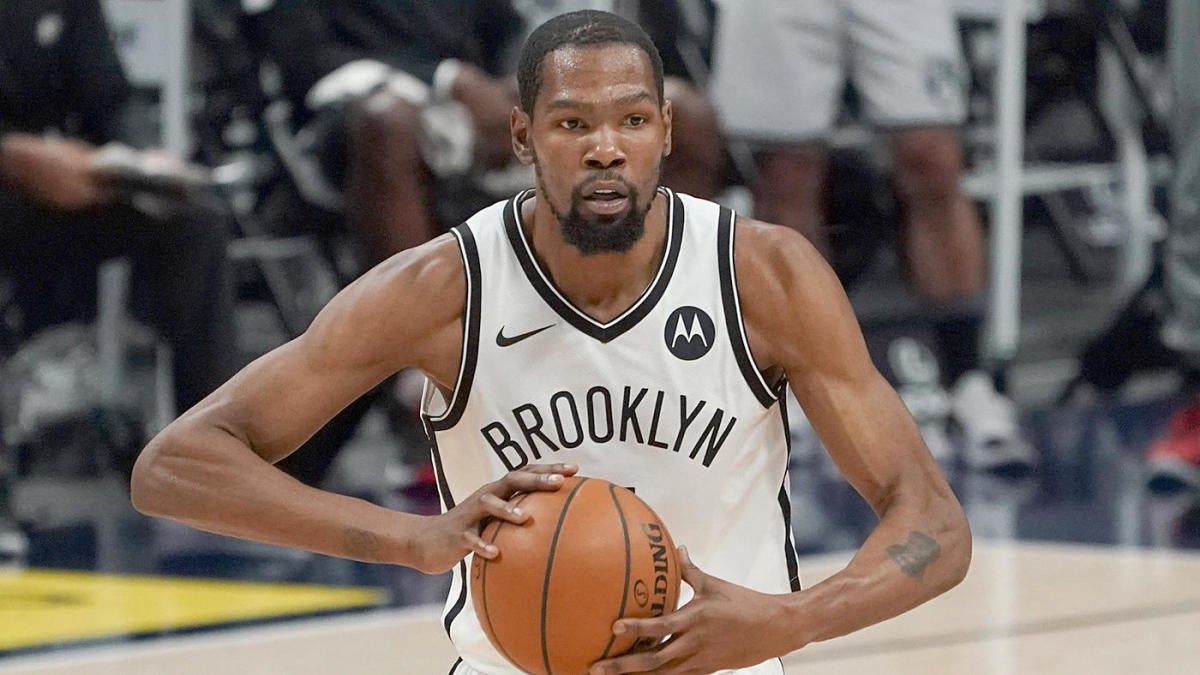 NBA Top 100 player rankings for 2021-22: Kevin Durant edges LeBron James  for No. 1; any rookies make the cut? 