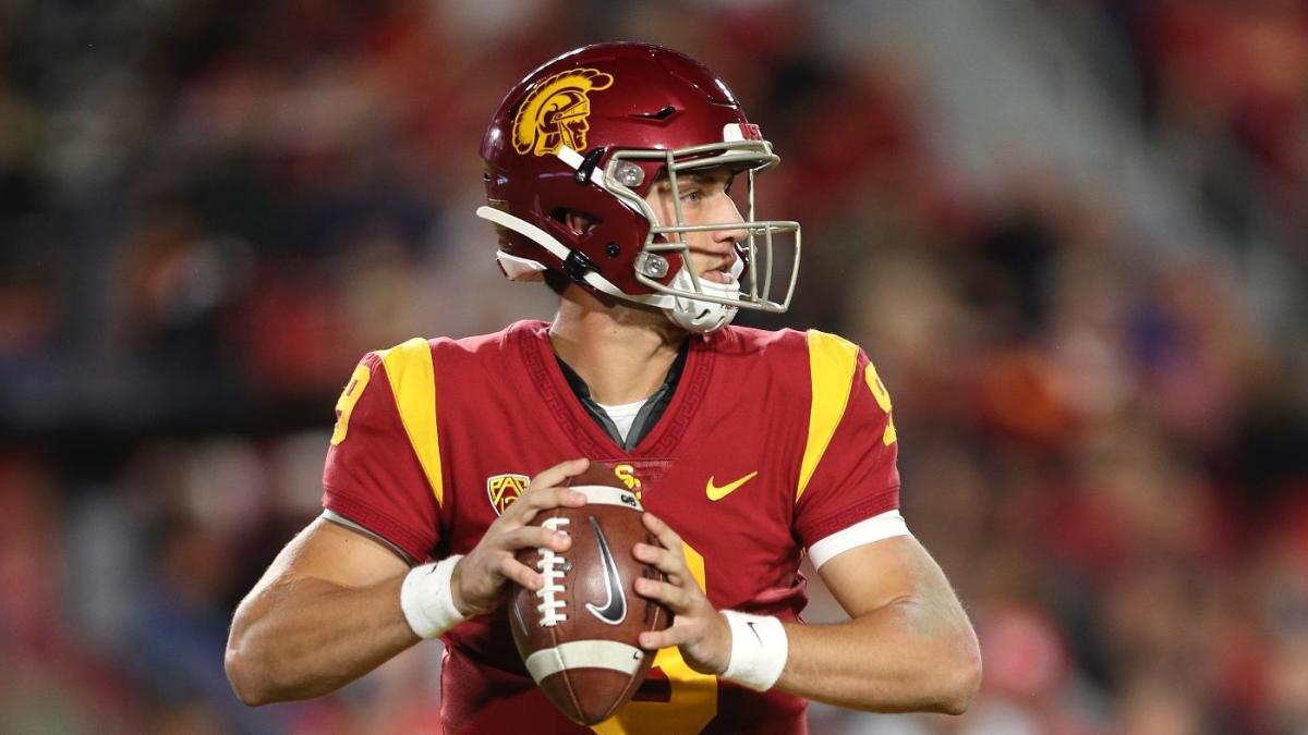 Kedon Slovis transferring to Pittsburgh: Ex-USC starting QB in line to  replace Heisman finalist Kenny Pickett 