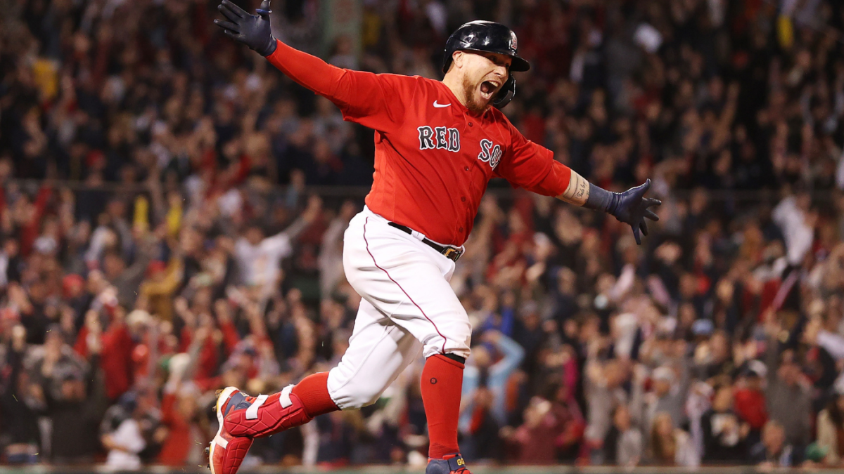 Red Sox vs. Rays score: Christian Vázquez's walk-off homer in 13th inning  gives Boston ALDS Game 3 