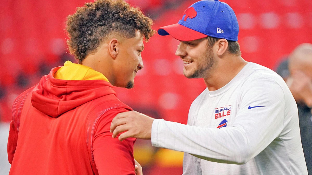 Bills vs. Chiefs: How much has Josh Allen closed the gap on Patrick  Mahomes? Or is he better? 