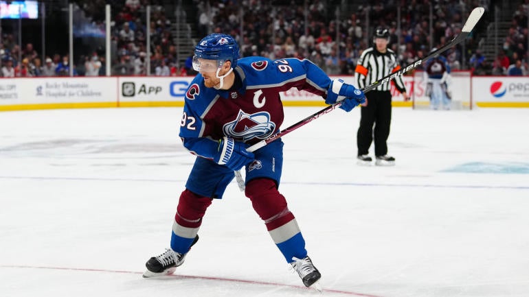 Gabriel Landeskog Injury: Avalanche Captain Expected To Miss 12 Weeks ...