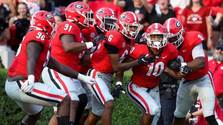 Georgia Bulldogs Defense Celebrates