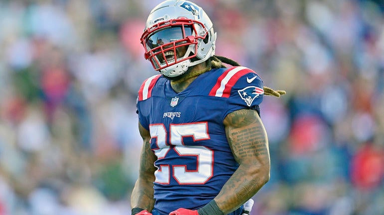 brandon-bolden-patriots-getty.jpg