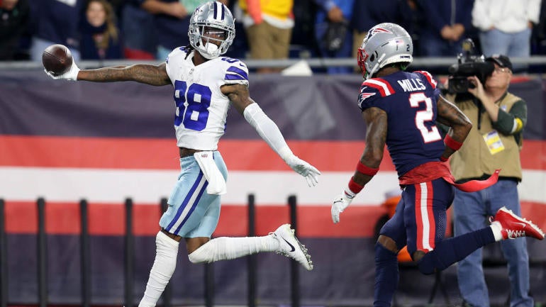 Dallas Cowboys v New England Patriots
