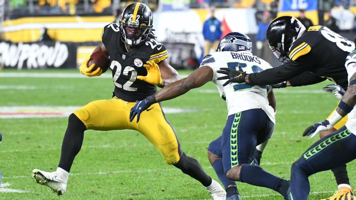 Najee Harris passes Franco Harris for franchise rookie rushing record - NBC  Sports