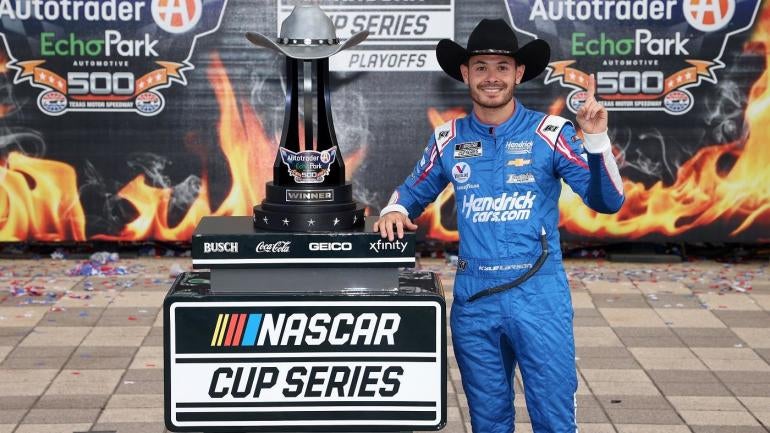Kyle Larson NASCAR Cup Series Texas