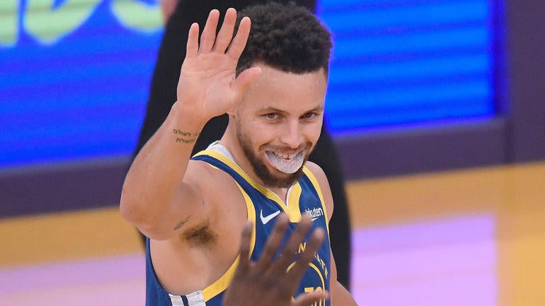 WATCH: Steph Curry surprises 10-year-old Warriors fan with tickets ...