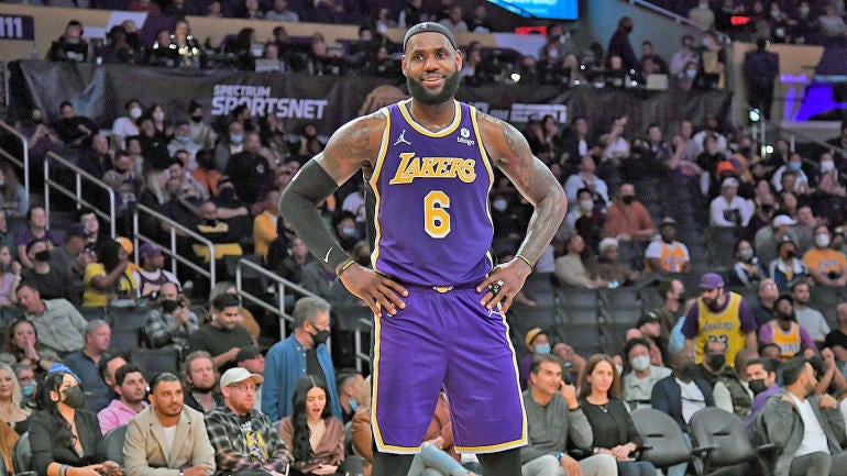 lebron-james-lakers-getty.jpg