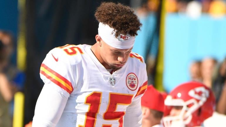 mahomes15.jpg