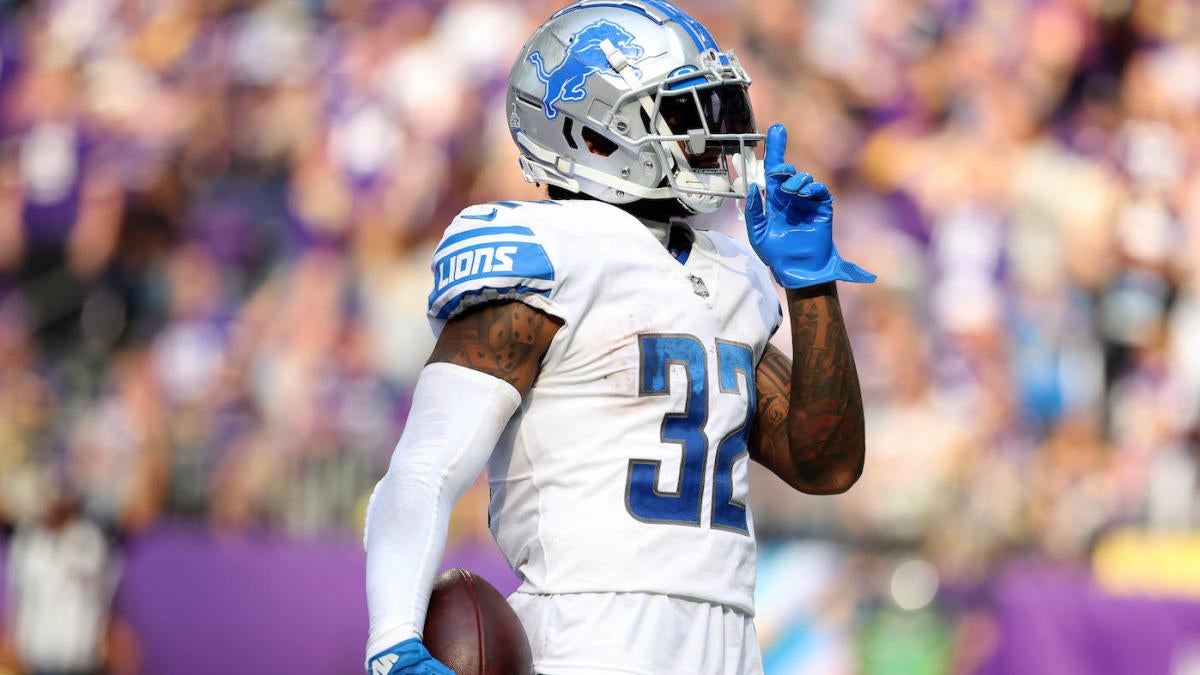 Eagles trade for running back D'Andre Swift from the Lions