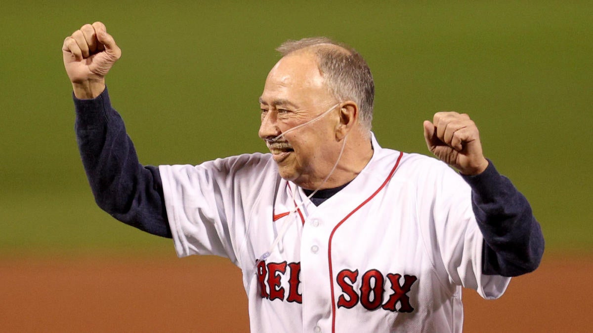 Jerry Remy, longtime Red Sox broadcaster, dead at 68