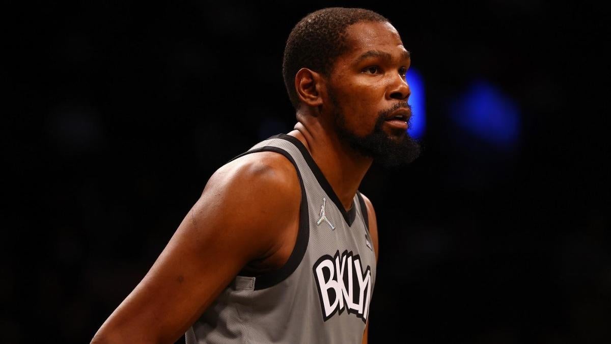 Nets' Kevin Durant ejected from game for shoving Pistons' Kelly Olynyk ...