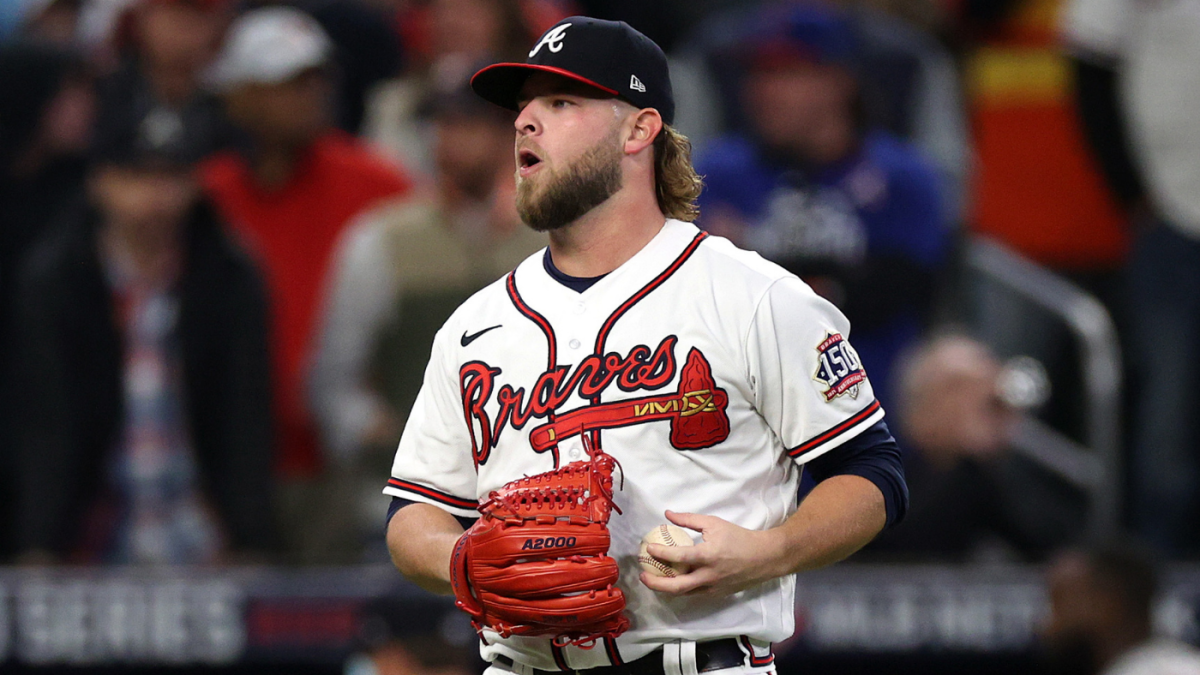 World Series: Brian Snitker and Braves' bullpen are one game away - Sports  Illustrated