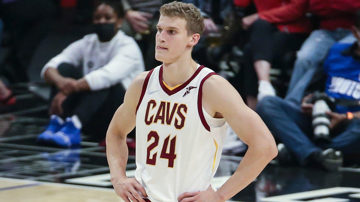 Cavaliers Covid-19 updates: Lauri Markkanen, Kevin Love out of lineup due  to health and safety protocols - DraftKings Network