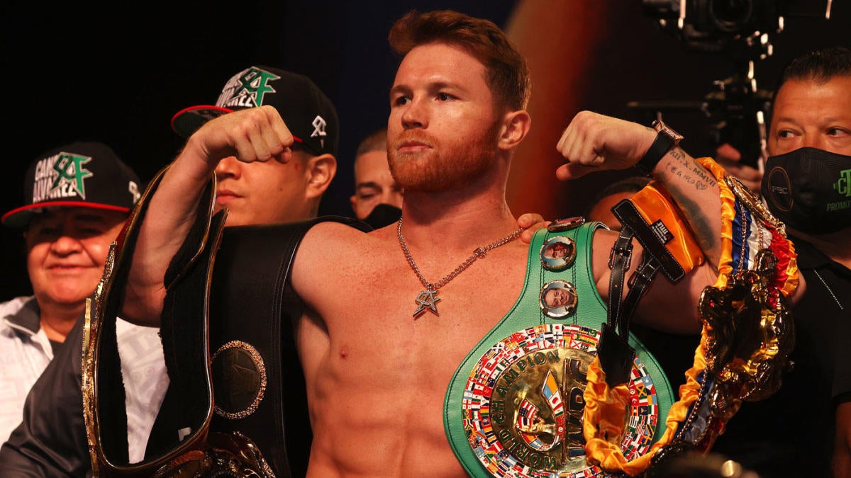 Canelo Alvarez vs