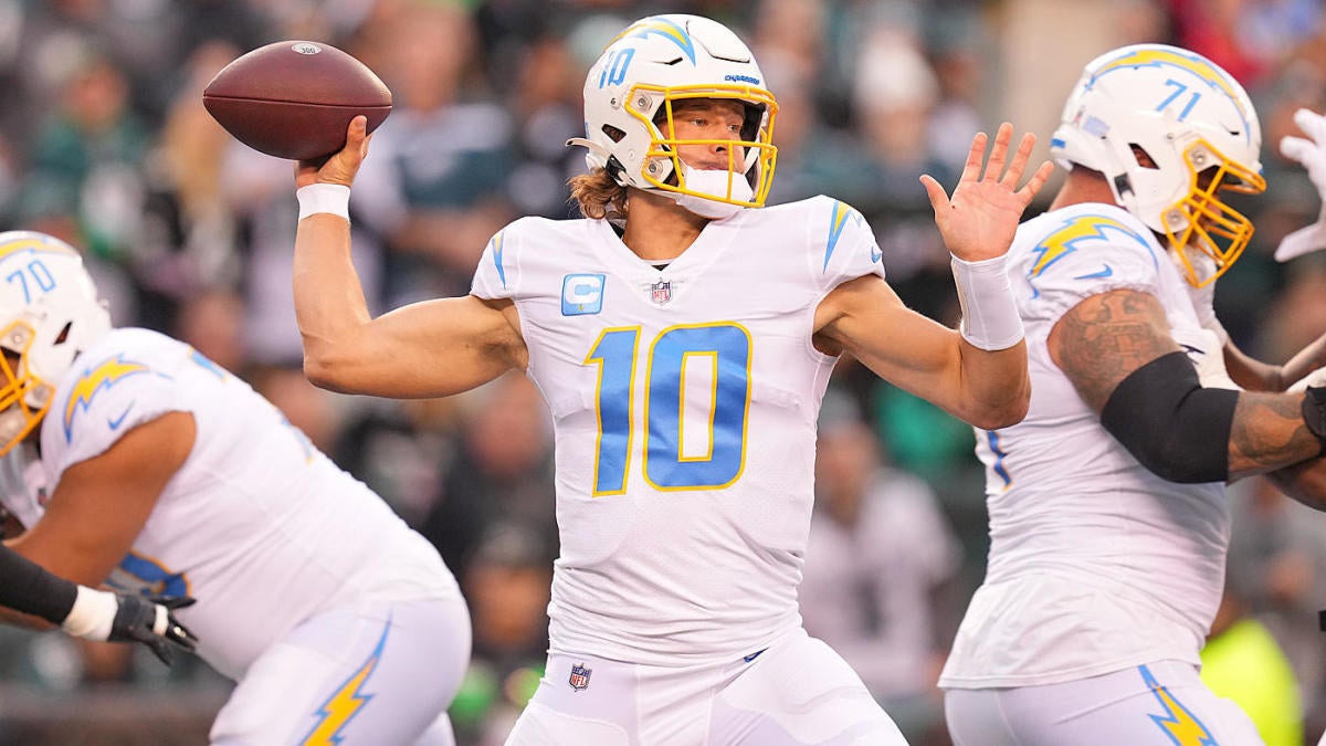 Los Angeles Chargers vs. Cincinnati Bengals FREE LIVE STREAM (12/5