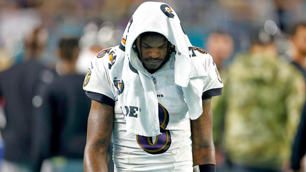 Lamar Jackson injury update: Status in limbo for Ravens-Steelers