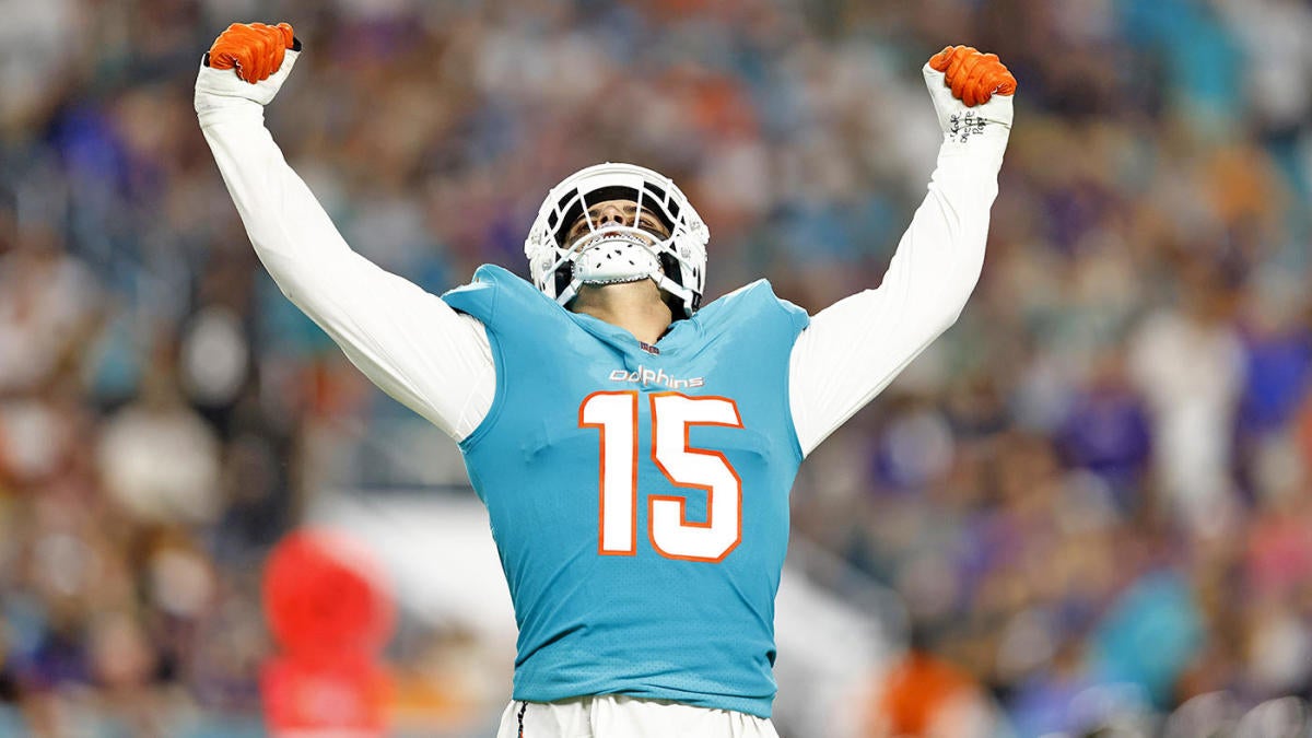 Jaelan Phillips injury: Dolphins pass rusher takes big step in recovery less than 9 months after Achilles tear Jaelan Phillips injury: Dolphins pass rusher takes big step in recovery less than 9 months after Achilles tear