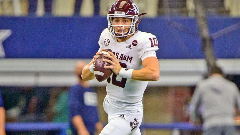 zach-calzada-texas-a-m-usatsi.jpg