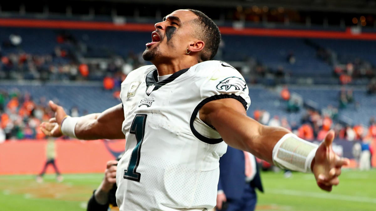 Eagles Beat Broncos 27 to 13 – NBC10 Philadelphia