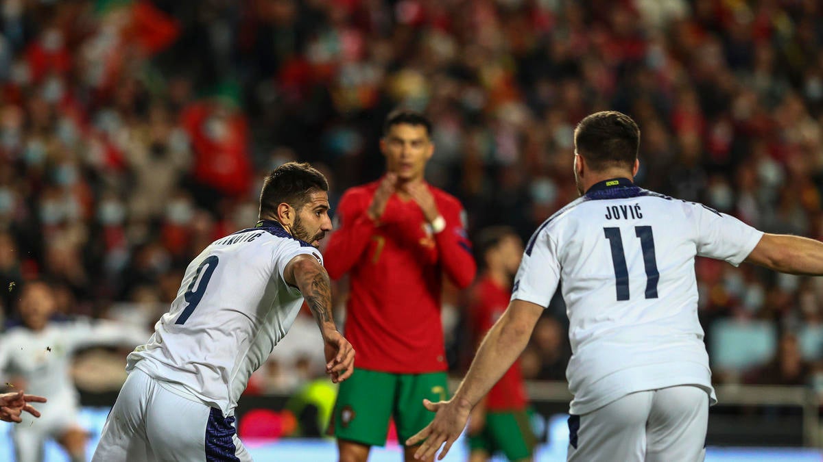 Porto, 03/29/2022 - The Portugal team received North Macedonia tonight, at  EstÃdio do Dragão, in the final of the Play-Off for Access to the 2022  Qatar World Cup Nuno Mendes and Kostadinov (