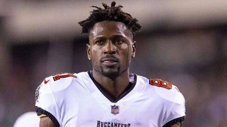 NFL suspends Buccaneers' Antonio Brown, two other players for misrepresenting COVID vaccine status - CBSSports.com
