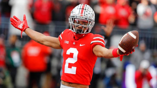 WATCH: Ohio State star WR Chris Olave breaks all-time school record for TD  receptions vs. Michigan State - CBSSports.com