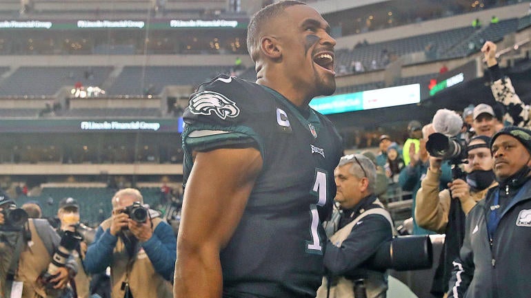 jalen-hurts-eagles-getty.jpg