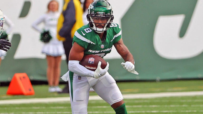 tee-higgins-2-1400.jpg
