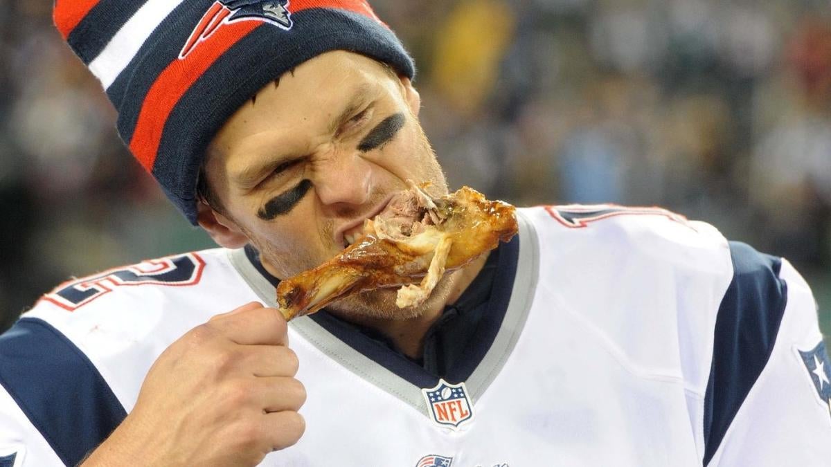 Buccaneers QB Tom Brady menyimpang dari diet ketat TB12 Thanksgiving ini: ‘Ayo lakukan’