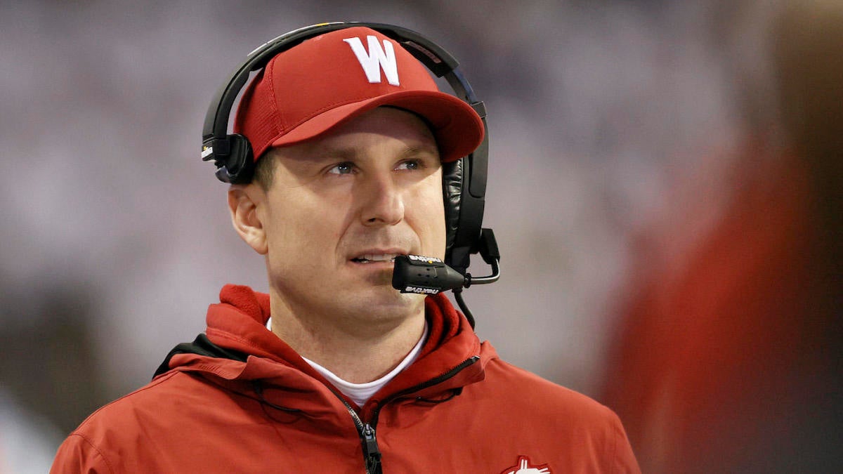 Washington State hires Jake Dickert: Cougars value stability in elevating  interim coach to full-time role 