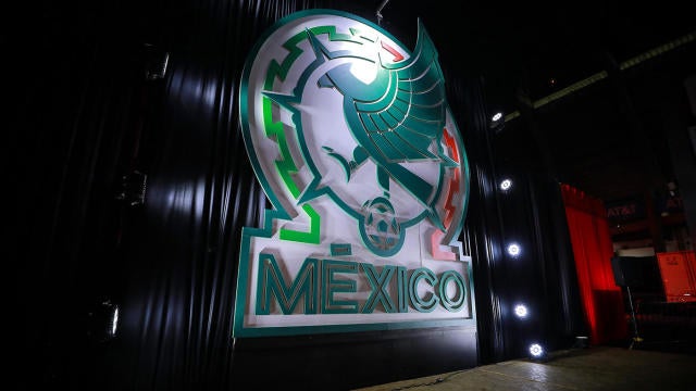 LOOK: Mexican national team unveils a new logo for uniforms ahead of 2022 FIFA World Cup - CBSSports.com