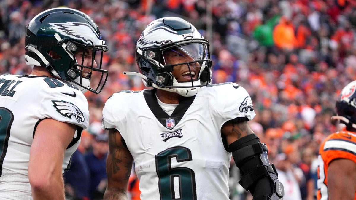 DeVonta Smith admits things 'starting to slow down' for him in Eagles  offense as he primes for big year two 