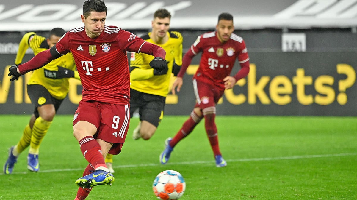 Skor Borussia Dortmund vs. Bayern Munich: Robert Lewandowski memanfaatkan kesalahan BVB dengan dua gol