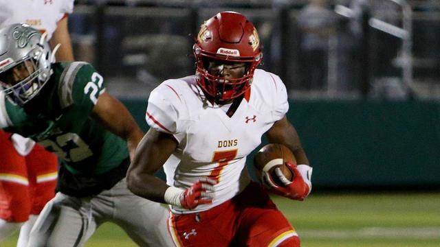 high school football cathedral catholic s lucky sutton rushes for 431 yards seven tds in 71 62 win over orange lutheran cbssports com