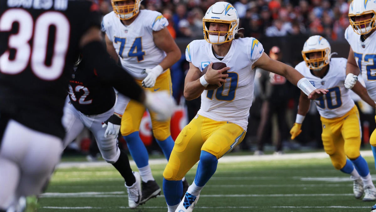 Chargers Beat Bengals, 41-22, in Week 13 of 2021 Season