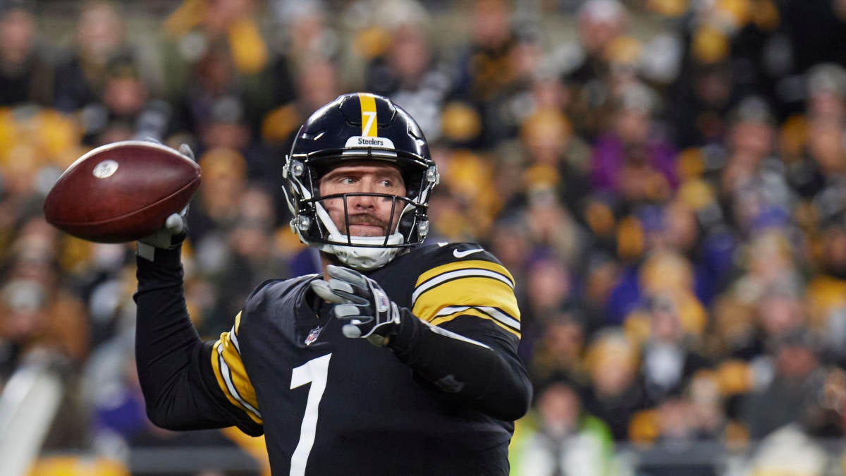 Ben Roethlisberger menerima bola permainan setelah Steelers menang atas Ravens;  QB membahas masa depannya