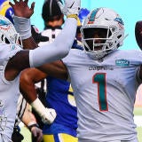 Los Angeles Rams v Miami Dolphins