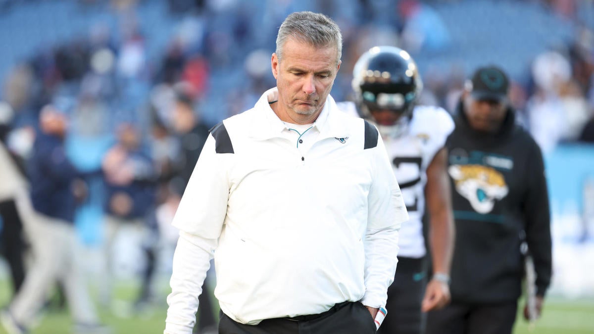 Urban Meyer fired by Jaguars in midnight move after less than one season on the job – CBS Sports