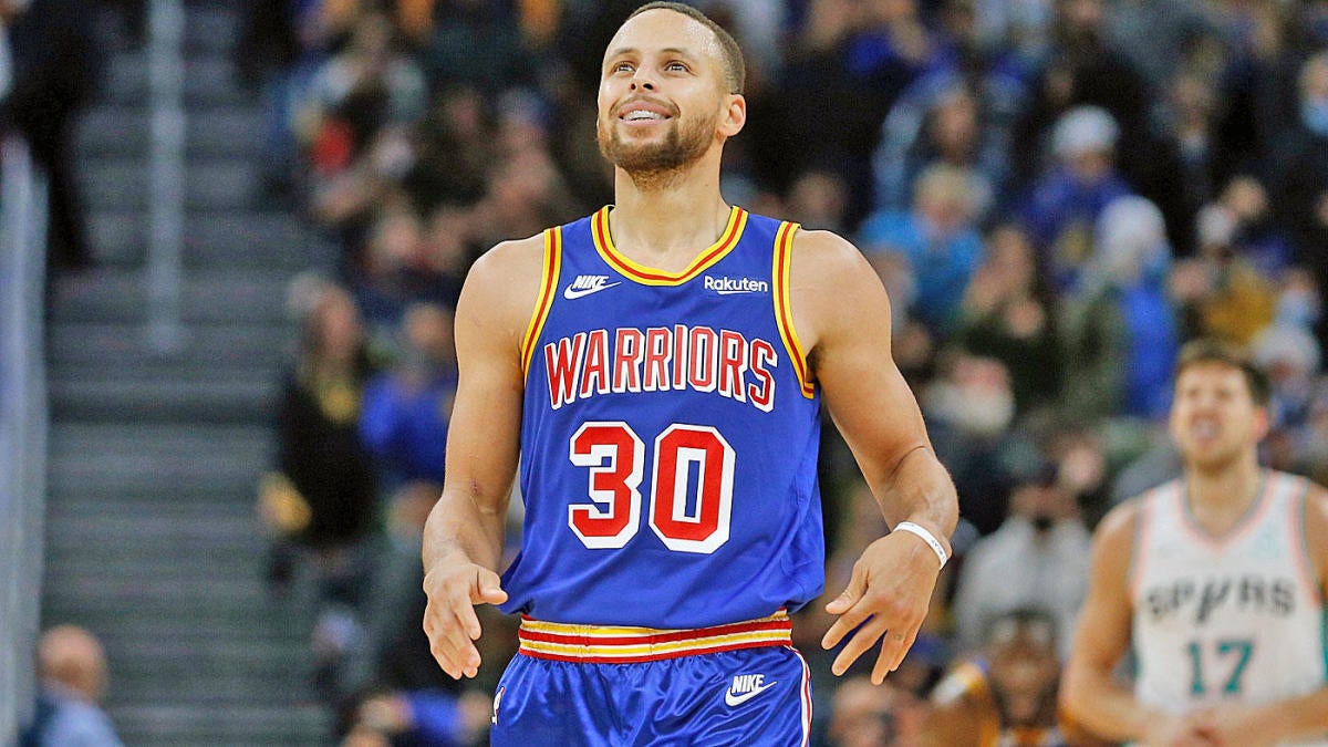 Stephen Curry mempertimbangkan pertarungan hipotetis antara dinasti Warriors dan ’96 Bulls: ‘Saya akan mengatakan Dubs dalam enam’