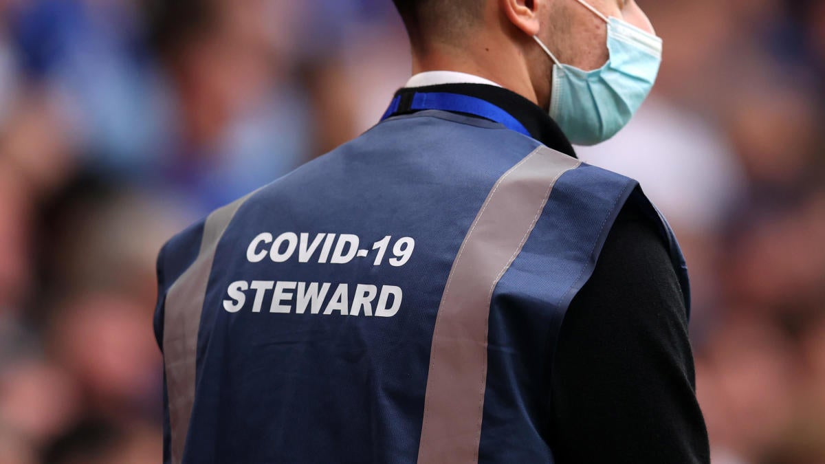 Tindakan darurat COVID-19 Liga Premier: Apa arti varian Omicron bagi pemain dan penggemar