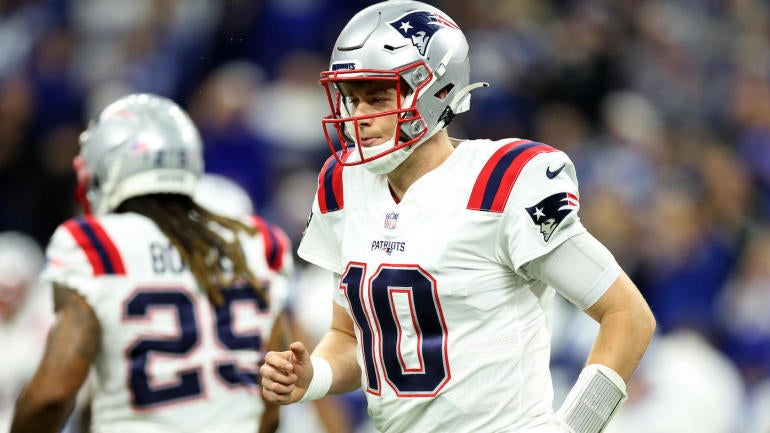 New England Patriots v Indianapolis Colts