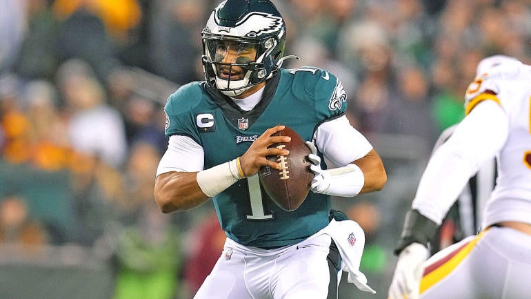 jalen-hurts-eagles-getty.jpg