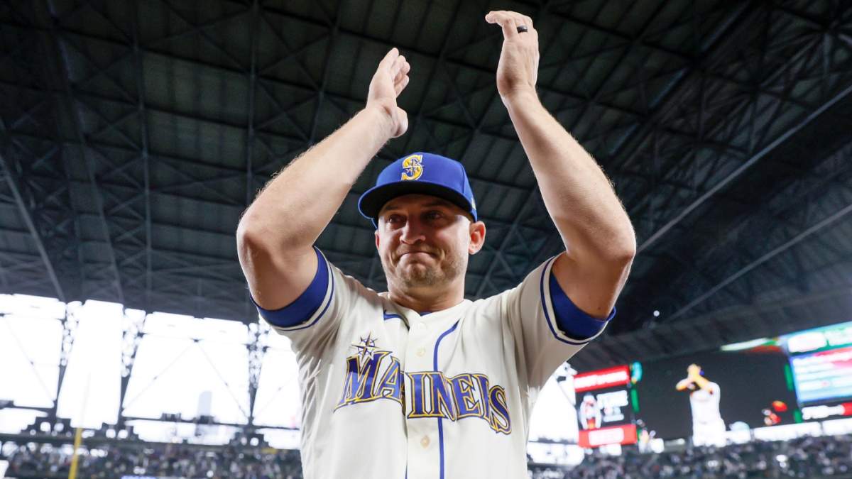 Kyle Seager, yang menghabiskan seluruh 11 tahun karir MLB bersama Mariners, mengumumkan pensiun