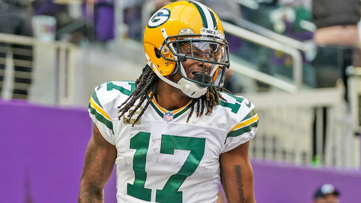 Davante Adams Will Join Raiders as Highest-Paid Non-QB Ever